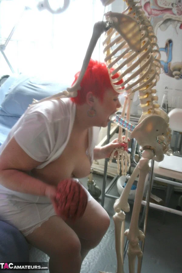 Older redheaded BBW Valgasmic Exposed has sexual relations with a skeleton  - SSBBW, Mature, Chubby, Curvy, Thick, BBW, Ass, Amateur, Redhead, Stockings  - Photo 12