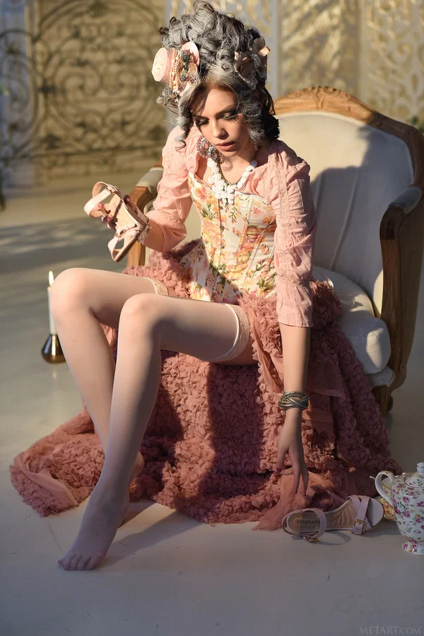 Russian beauty Lily Sands gets rid of her hot dress & poses naked  - Italian, Babe, Perfect, Glamour, Teen, Russian, Model, Sexy, Shaved, Cute  - Photo 10