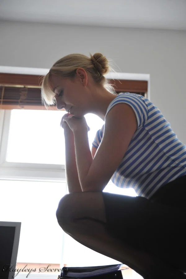 Blonde MILF Hayley Marie Coppin unveils her nice tits while wearing stockings  - Amateur, Lingerie, British, Natural Tits, MILF, Nipples, Secretary, Office, Skirt, Undressing  - Photo 3