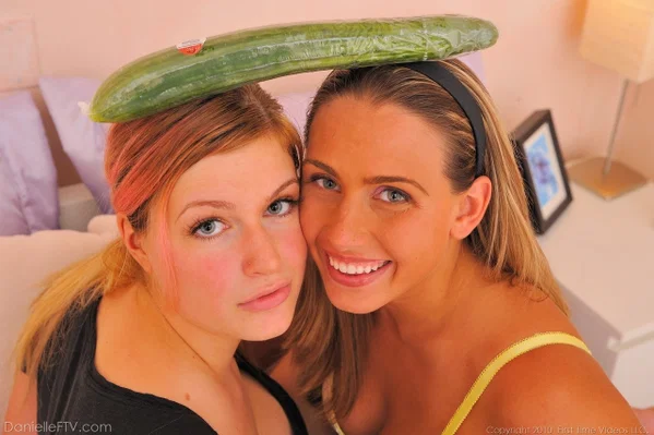 Young European babes Renna and Danielle playing with huge cucumber  - Amateur, Pussy, Babe, Bikini, Big Tits, Feet, Beautiful, Non Nude, Spreading, Solo  - Photo 2