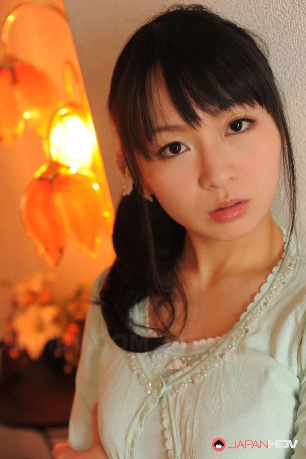 Fully clothed Japanese girl Nozomi Hazuki holds her face firm in printed skirt  - Japanese, Asian, Solo, Non Nude, MILF, Babe, Beautiful, Skirt, Brunette, Skinny  - Photo 4