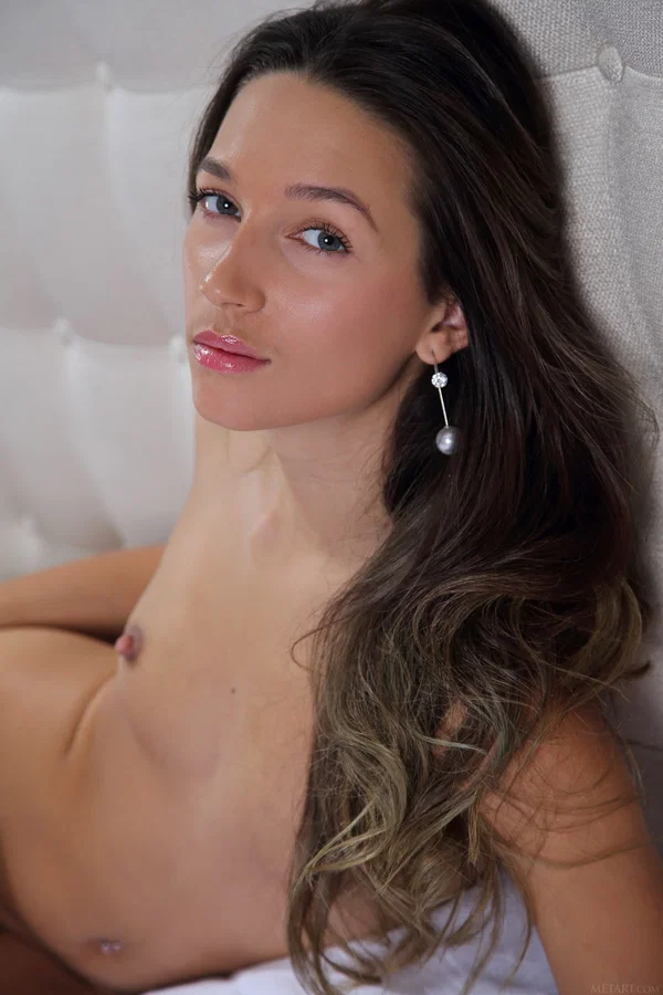 Beautiful girl with a pretty face gets completely naked on her bed  - Ukrainian, Spreading, Pussy, Feet, Undressing, Panties, Beautiful, Babe, Tiny Tits, Shaved  - Photo 16