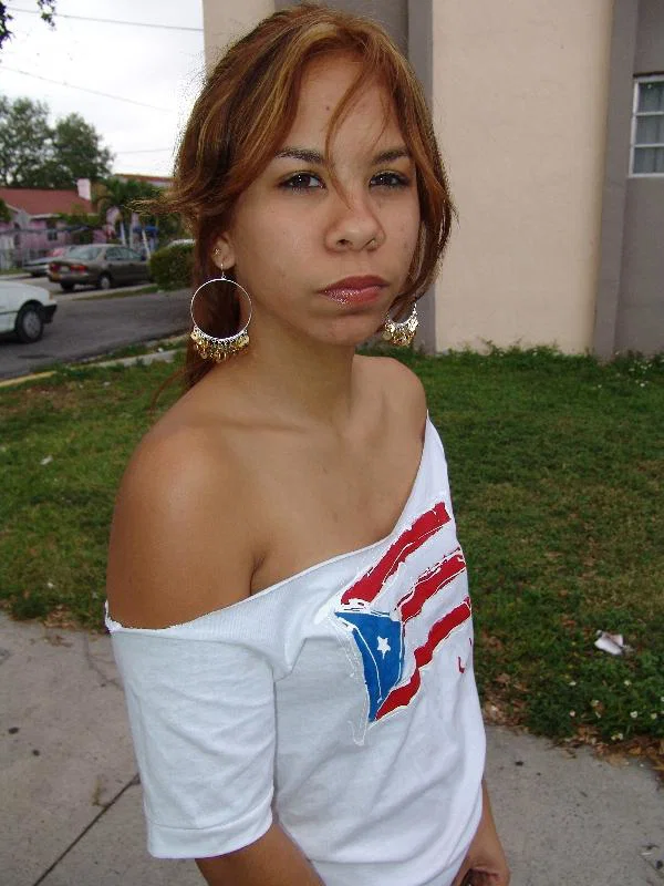 Redhead Latina cutie Melissa flaunts her sweet bubble butt in panties  - Cuban, Latina, Jeans, Reality, Amateur, Redhead, Panties, Close Up, Ass, Pretty  - Photo 2