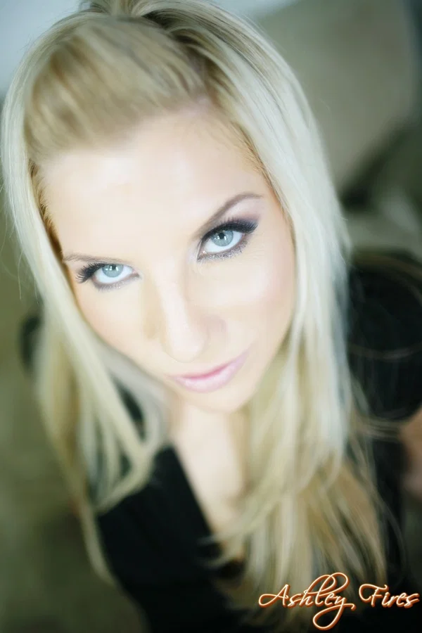 Ashley Fires gives nice blowjob, takes in pussy, and makes him cum into mouth  - MILF, Amateur, Blonde, Ass, Blowjob, Natural Tits, Perfect, Pornstar, Pussy, Lingerie  - Photo 1