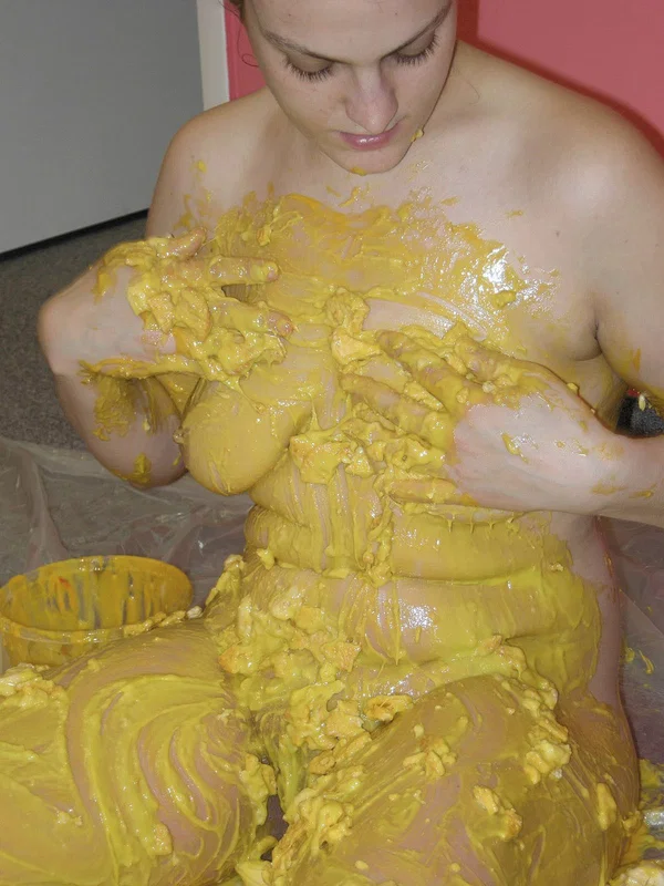 Naked MILF Danni smears her chubby body with batter in a yucky foodplay solo  - Curvy, Chubby, MILF, Thick, Fetish, BBW, Big Tits, Amateur, Ass, Spreading  - Photo 20