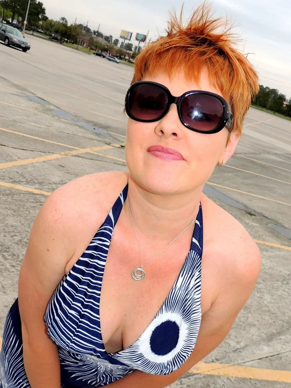 Amateur woman with short red hair Kali Devine gives a BJ in a dressing room  - MILF, Curvy, Big Tits, BBW, Chubby, Redhead, Thick, Public, Glasses, Skirt  - Photo 3