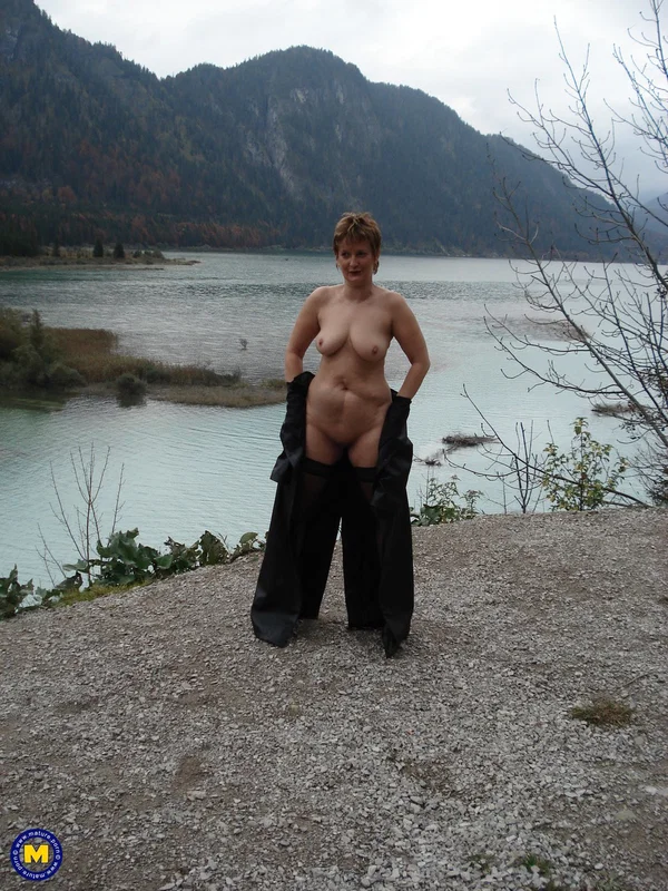 Mature woman Heike shows her naked body in stockings & high heels in public  - Mature, Public, Outdoor, Leather, Amateur, Stockings, Ass, Big Tits, Lingerie, Pussy  - Photo 16