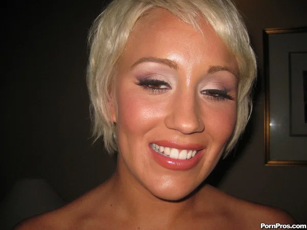 Short haired blonde Tristan Taylor undresses on bed to appease her boyfriend  - POV, Girlfriend, Blonde, Face, Babe, Nipples, Ass, Panties, Big Tits, Close Up  - Photo 15