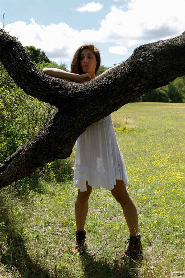 Amateur beauty Vyness Lucero poses in a sexy summer dress outdoors  - Amateur, Outdoor, Non Nude, Beautiful, Solo, Big Tits, Babe  - Photo 8