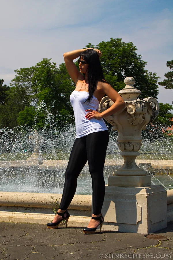 Hot MILF Desyra Noir shows off her gorgeous body in yoga pants & high heels  - Yoga Pants, German, Public, Glasses, MILF, High Heels, Outdoor, Non Nude, Ass, Babe  - Photo 3