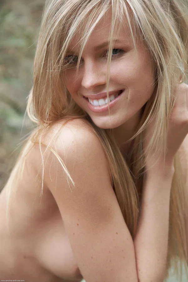 Errotica Archives performed by Marketa Porn Pics  - Beautiful, Teen, Solo, Perfect, Babe, Cute, Glamour, Model  - Photo 21