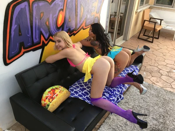 Young Chloe Cherry & Gina Valentina flaunt sweet teen bubble butts outdoors  - Teen, Latina, Pale, Bikini, Blonde, Pornstar, Short Hair, Cute, Brunette, Non Nude  - Photo 15
