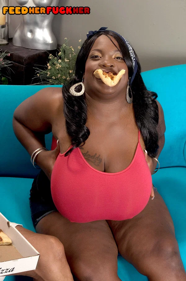 Ebony BBW Diamond Knights takes a cumshot on her knockers from the pizza guy  - BBW, Thick, Big Tits, Chubby, Curvy, Hardcore, Emo, Natural Tits, Pussy, Blowjob  - Photo 6