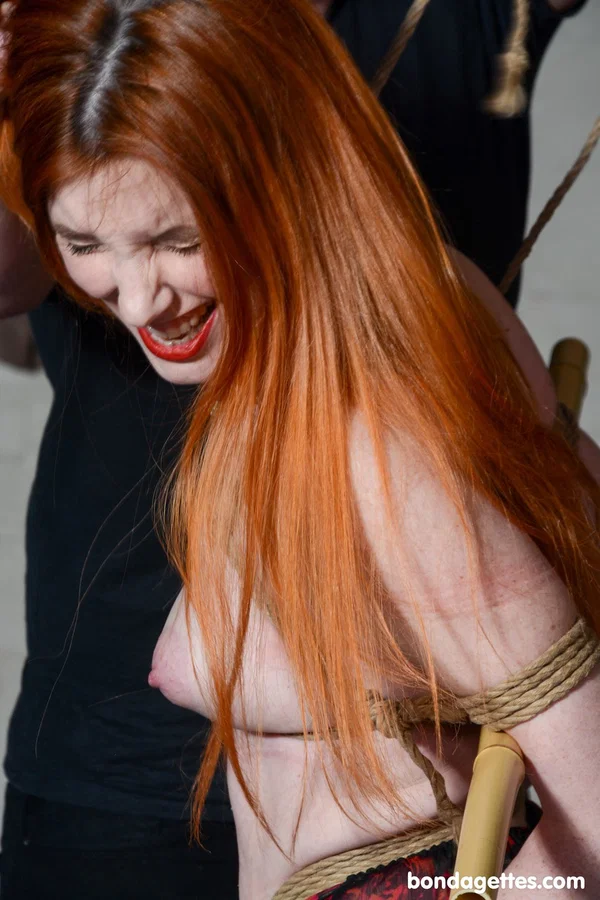Horny redheaded sex slave Ellarna gets her hands and legs tied up  - Redhead, BDSM, Bondage  - Photo 8