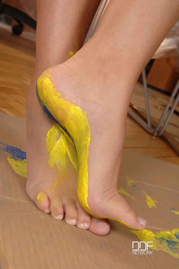 Adorable schoolgirl Eve Smile gets paint on her sexy feet as she strips naked  - Schoolgirl, Socks, Feet, Beautiful, Uniform, Legs, Face, Close Up, Office, Undressing  - Photo 20