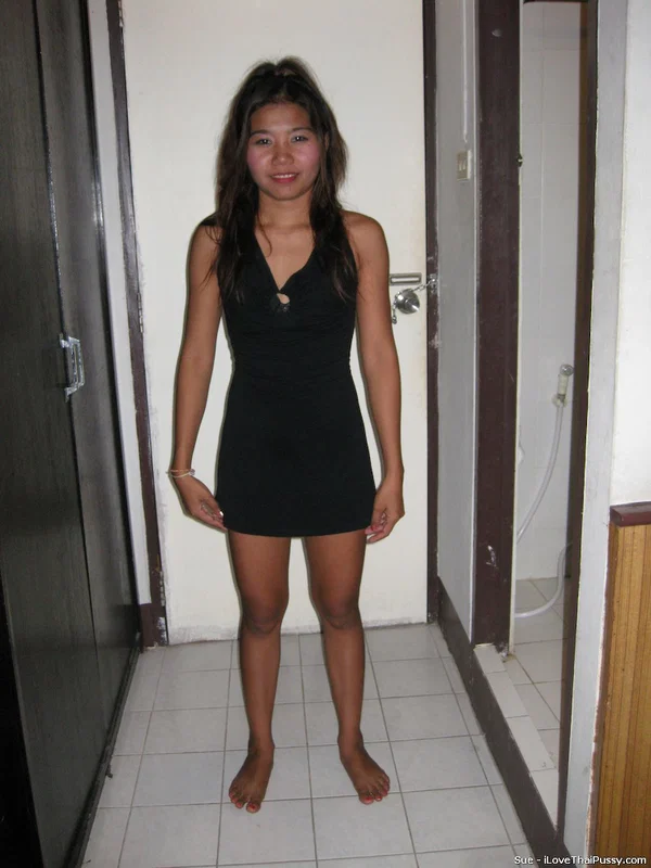 Petite Thai girl washes up her shaved pussy after bareback sex with a tourist  - Amateur, Asian, Close Up, Creampie, Shower, Teen, Legs, Hairy, Ass, Nipples  - Photo 11