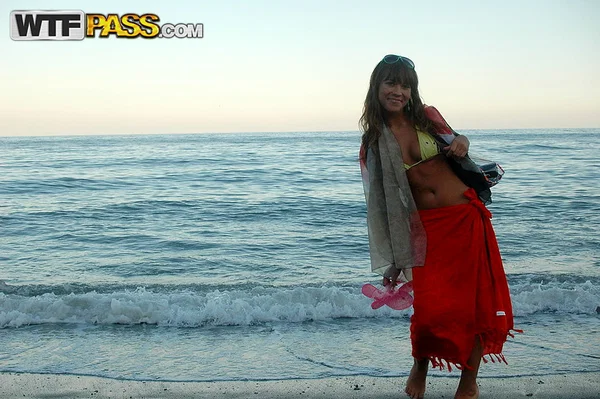 Cute girl Dasha exposes her upskirt underwear during seaside action  - Homemade, Mature, MILF, Amateur, Czech, Skirt, Outdoor, Tall, Clothed, Beach  - Photo 2