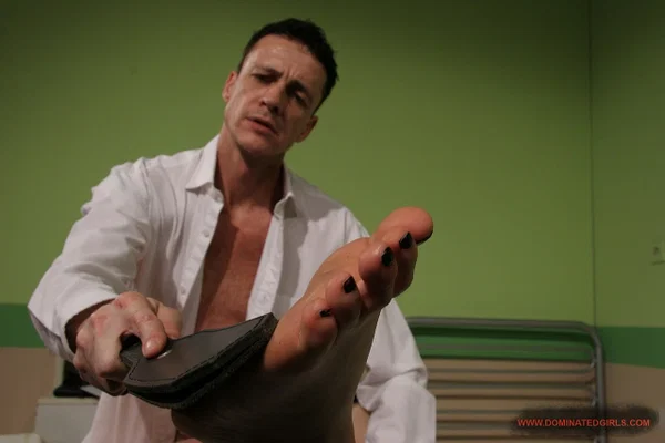 Office girl Tess gets tied up,gagged, toyed and assfucked by her kinky master  - BDSM, Bondage, Anal, Big Clit, Spreading, Blowjob, Short Hair, Pussy, Non Nude, Feet  - Photo 10