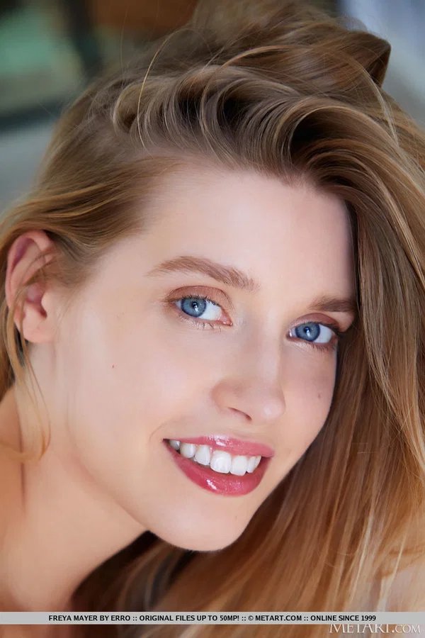 Beautiful teen Freya Mayer gets naked in heels while wearing a gold anklet  - Russian, Ass, Face, Tall, Natural Tits, Skirt, High Heels, Clothed, Nipples, Close Up  - Photo 18
