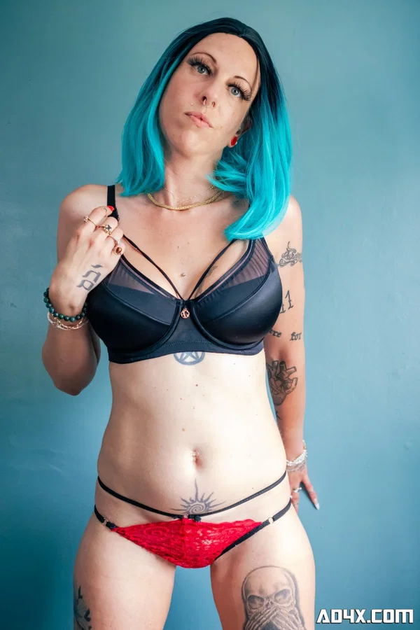 Tattooed older lady with dyed hair Marlene Ruby gets banged on a bed  - Mature, Tattoo, Pussy, Big Cock, Big Tits, Lingerie, Blowjob, Cowgirl, Shaved, Hardcore  - Photo 7