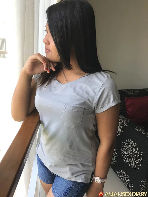 Cute Asian amateur Pann expsoes her firm tits and takes a knob in POV  - Indian, Thai, Hairy, Asian, Family, Amateur, Teen, Skinny, Tall, Cute  - Photo 2