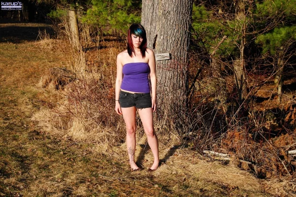 Karups Hometown Amateurs featuring Sabrina Dorota Naked Images  - Teen, Amateur, Outdoor, Cute, Big Tits, Natural Tits, Shorts, Undressing, Beautiful, Tattoo  - Photo 1