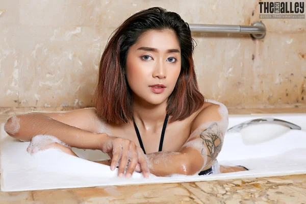 Asian girl Apple takes off her bikini during the course of a bubble bath  - Asian, Bikini, Wet, Short Hair, Bath, Solo, Tiny Tits, Beautiful, Hairy, Tattoo  - Photo 1