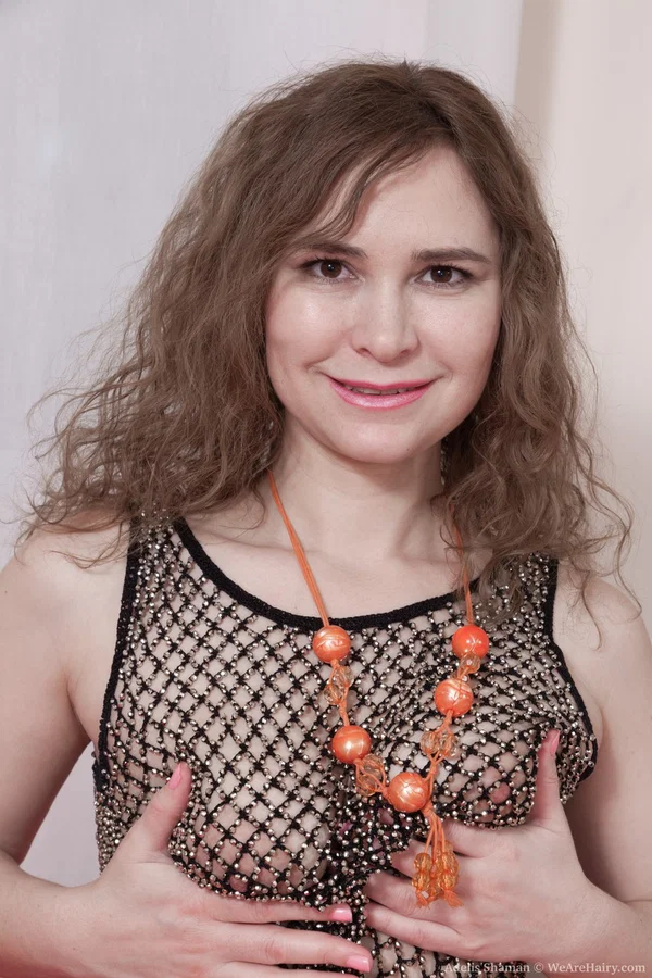 Slutty Russian mom Adelis Shaman slides fingers in her super hairy twat  - Yoga Pants, Saggy Tits, Hairy, Mature, Russian, Amateur, Pussy, Big Clit, Sexy, European  - Photo 6