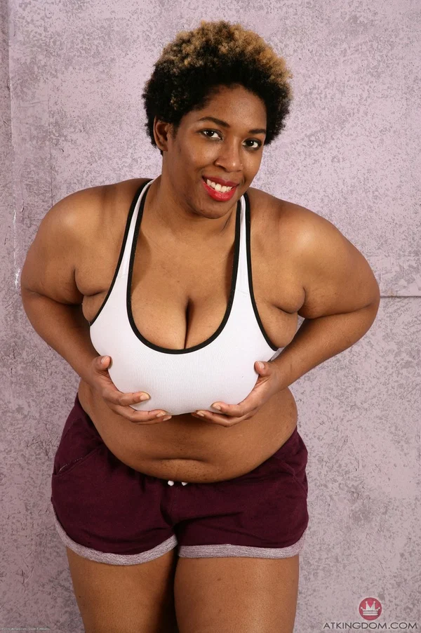 Middle-aged BBBW cups her huge tits as she takes off her workout clothes  - Mature, Amateur, Big Tits, Pussy, Short Hair, Spreading, Non Nude  - Photo 2