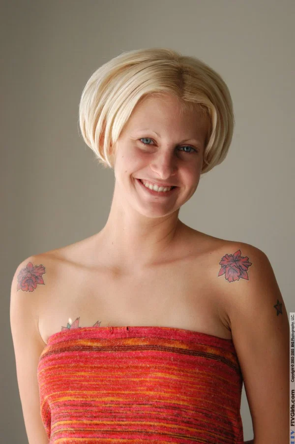 Blonde babe with tattoos Megan sticks four fingers in her twat & stretches it  - Short Hair, Close Up, Pussy, Tattoo, Skinny, Shaved, Tiny Tits, Spreading, Pretty, Undressing  - Photo 1