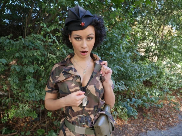 Evil Angel starring Angelo Godshack, Damien Soup, Stacy Bloom Sex Images  - Russian, Threesome, Outdoor, Shorts, Pornstar, Uniform, Pretty, Brunette, PAWG, Reality  - Photo 3