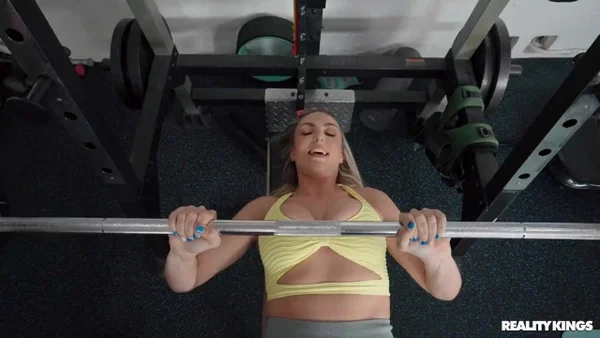 Blonde babe Joslyn Jane fucks a muscular man & takes a facial at the gym  - Gym, Hairy, Reality, Big Tits, Amateur, Natural Tits, Pussy, White, Blonde, Spreading  - Photo 2