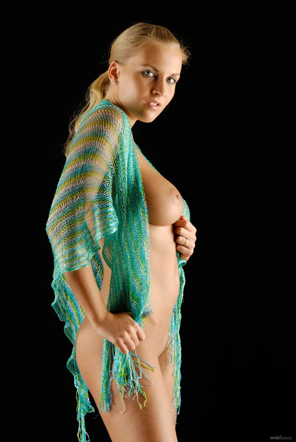 Sexy blonde with a great body unveils her firm tits in a sheer wrap dress  - Beautiful, Teen, Babe, Cute, Solo, Glamour, Model  - Photo 3