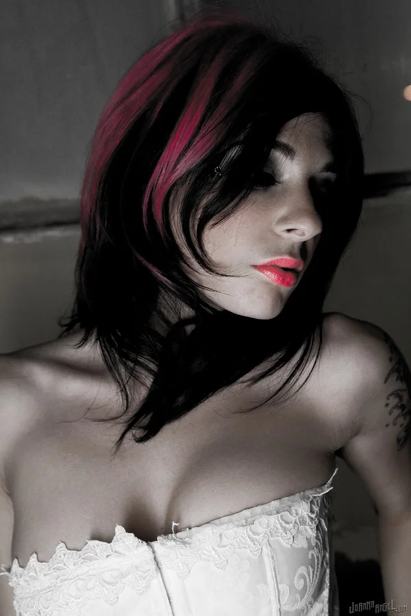 Erotic tattooed Joanna Angel in glove & white lace exposes her big breasts  - Arab, Fetish, Pretty, Non Nude  - Photo 6