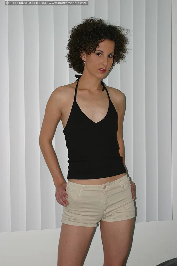 Amateur girl Karolina sports curly hair while fingers spreading her snatch  - Amateur, Short Hair, Spreading, Close Up, Pussy, Babe, Brunette, Ass, Clothed, High Heels  - Photo 2