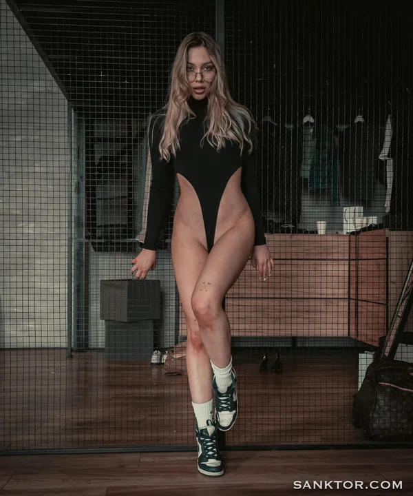 Sanktor featuring Scarlett Sanktor Hot Pics  - Perfect, Ass, Blonde, Non Nude, Glasses, Babe, PAWG, Beautiful, Solo, Legs  - Photo 20