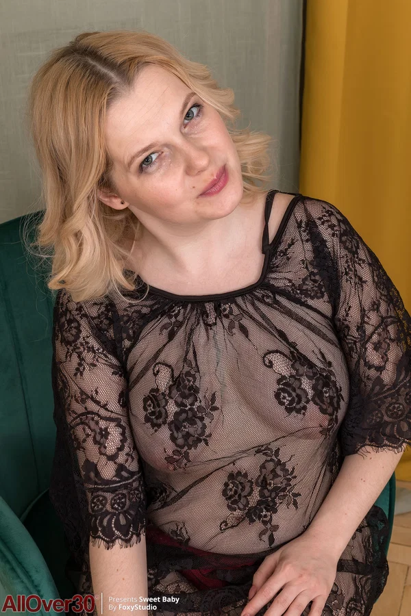Chubby amateur MILF Sweet Baby loses her sheer lingerie & masturbates  - Natural Tits, Chubby, Curvy, Nipples, Amateur, MILF, Short Hair, BBW, Dress, Thick  - Photo 2