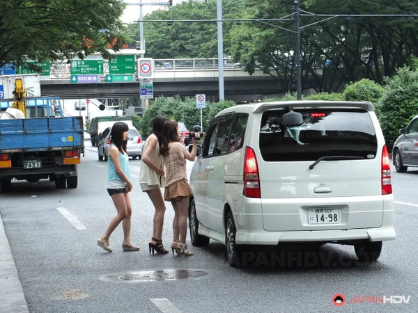 Japanese girls give a CFNM blowjob after flagging down a motorist  - Japanese, Public, Asian, Outdoor, MILF, Reality, POV, Shorts, Blowjob, Face  - Photo 10
