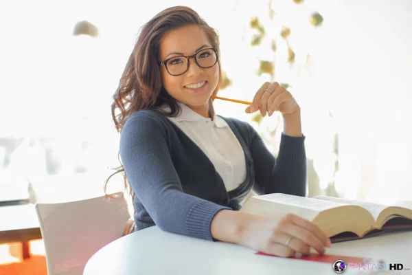 Brunette schoolgirl with glasses Morgan Lee blows stiff boner under the table  - Asian, Glasses, Schoolgirl, Model, Glamour, Blowjob, Feet, Spreading  - Photo 4