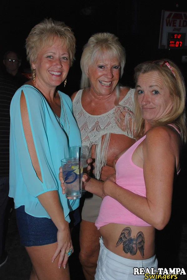 Amateur swinger Tracy Lick and her girls play with horny guys in a night club  - Public, Swingers, Couple, Mature, Party, Wife, Girlfriend, MILF, Pussy, Amateur  - Photo 3