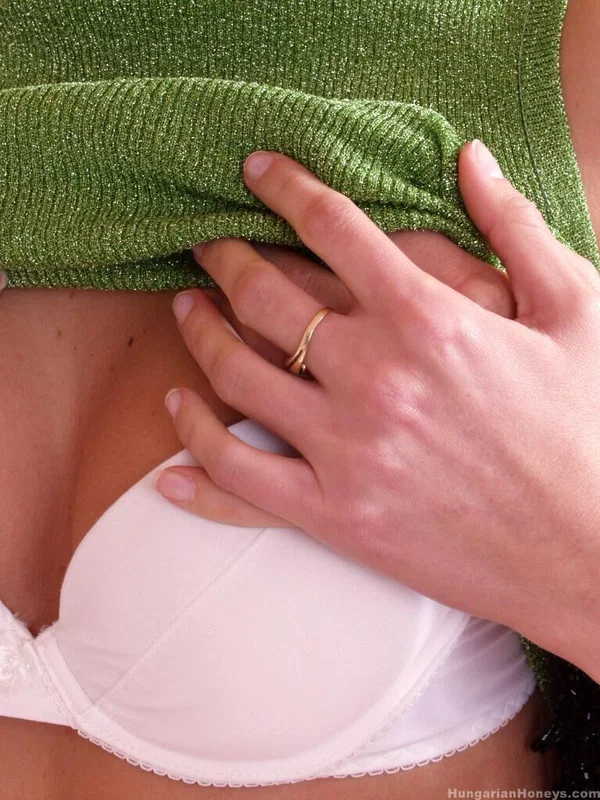 European lesbians Jordan Maze and Lezzie rimming and toying each other  - Lesbian, Hungarian, Anal, Jeans, Kissing, Undressing, Dildo, Face, Ass, Pornstar  - Photo 4