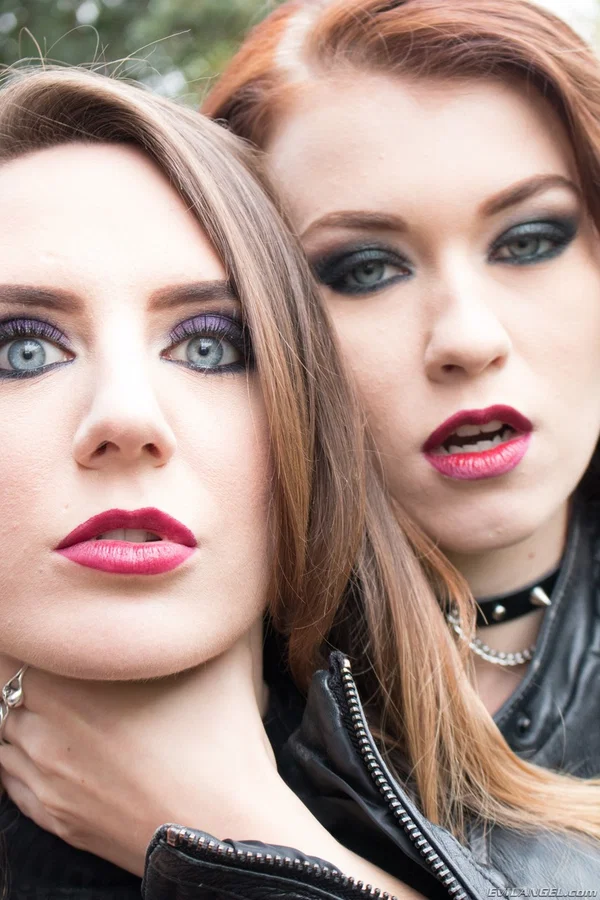 Erotic pornstar lesbian babes Samantha Bentley & Misha Cross enjoying outdoors  - Lesbian, Public, British, Reality, Pornstar, Face, Outdoor, Brunette, Kissing, Non Nude  - Photo 16