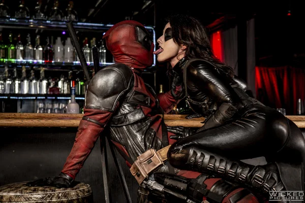 Sexy pornstar Jennifer White kneels in front of Deadpool and sucks his knob  - Petite, Pornstar, White, Redhead, Brunette  - Photo 11