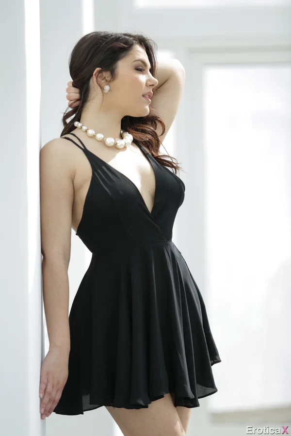 Beautiful brunette Valentina Nappi slips off little black dress to pose naked  - Skirt, Pornstar, Big Tits, European, Brunette, Clothed, Nipples, Babe, Hairy, Ass  - Photo 3