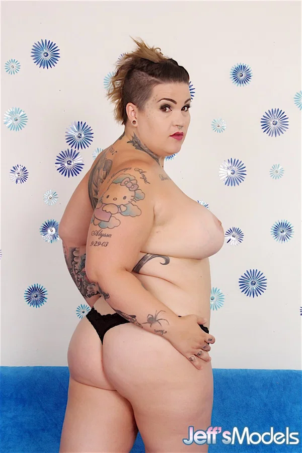 Tattooed fatty Nova Jade discards a short pink dress before masturbating  - SSBBW, BBW, Chubby, Curvy, Shaved, Pussy, Big Tits, Thick, Tattoo, Nipples  - Photo 4
