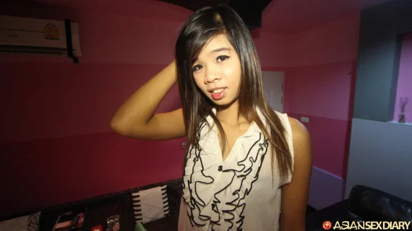 Pretty Thai teen Tuktana disrobes prior to POV sex on top of a bed  - Asian, Teen, Amateur, Hardcore, Nipples, Tiny Tits, Brunette, Pussy, Shorts, Clothed  - Photo 2
