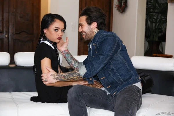 Tempting dark haired babe Holly Hendrix takes on fat cock before hot anal  - Anal, Fetish, Cute, Teen, Latina, Pussy, Skinny, Blowjob, Cowgirl, Handjob  - Photo 4