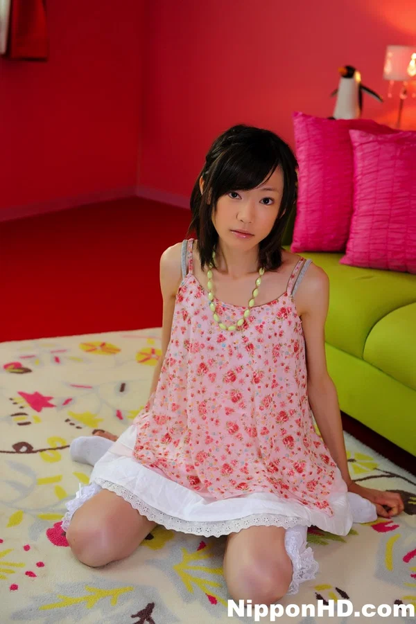 Petite Japanese girl with a pretty face models non nude in knee socks  - Skinny, Japanese, Asian, Non Nude, Socks, Pornstar, Babe, Brunette, Beautiful, Skirt  - Photo 1