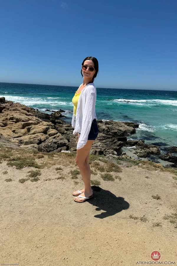 Nice teen Serena Hill takes a tropical drink before her first nude poses  - Girlfriend, Amateur, Petite, Step Sister, Public, Feet, Cute, Beach, Spreading, Teen  - Photo 4
