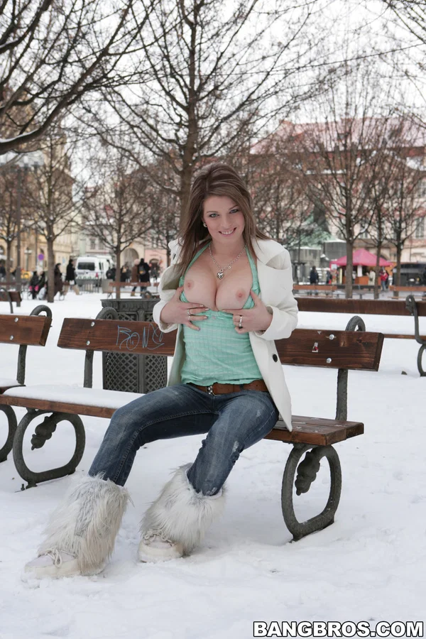 Czech redhead Mona Lee strips her clothes off and shows juicy natural juggs  - Amateur, Hardcore, Big Tits, European, Brunette, Outdoor, Feet, Reality  - Photo 3